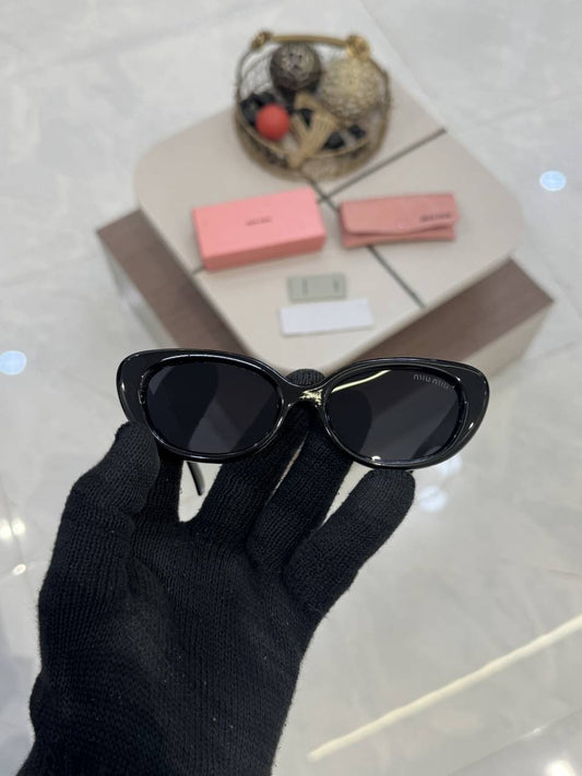 Miu_Miu_2935_Glossy_Black