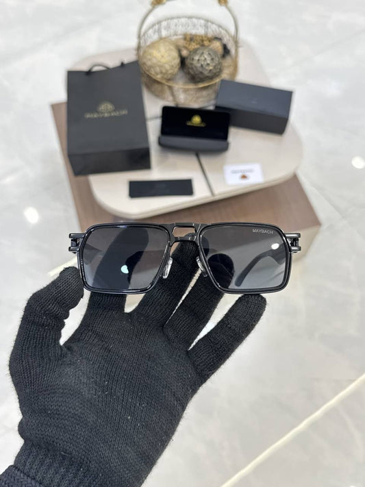 Maybach_7341_Black