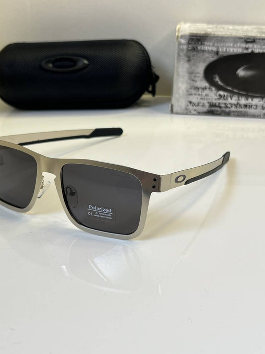 Oakleey_4123_silver_black