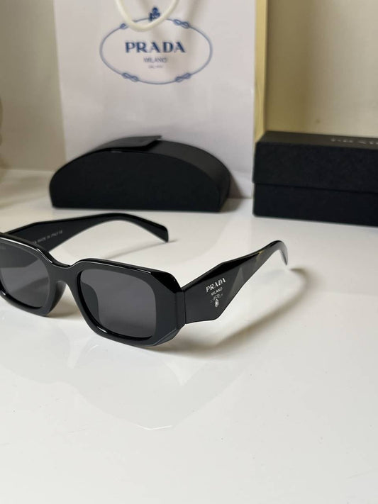Pradda_milano_8679_black