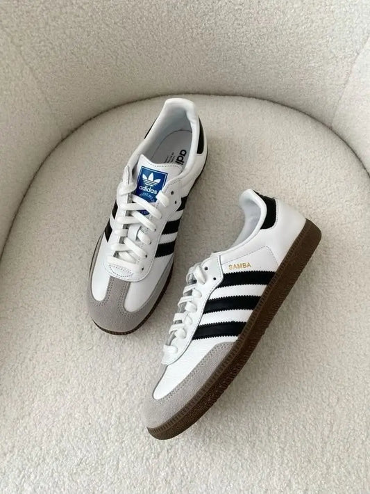 Adidas_Samba White Black Sneakers