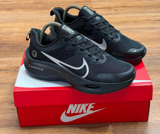 Nike Zoom X smiley All Black