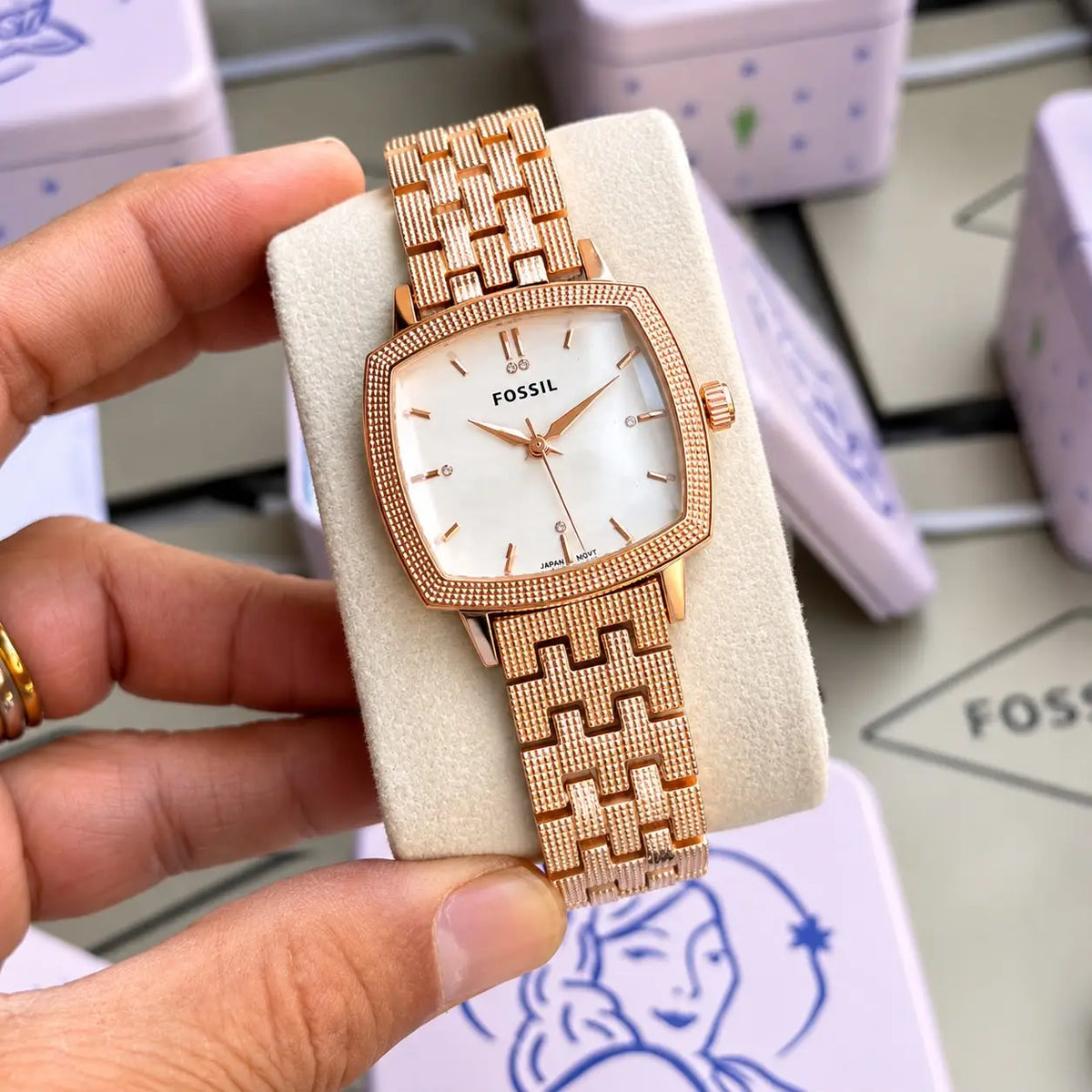 FOSSIL_ROSE_WHITE