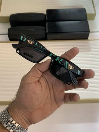 prada_55310_black