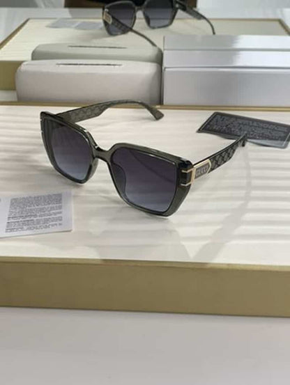 gucci_5517 grey