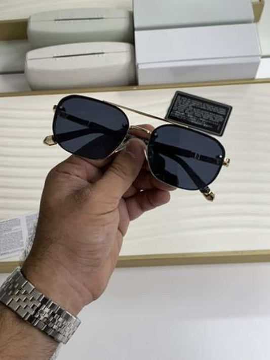 Gucci_213_gold_black