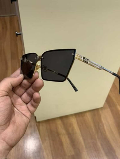 maybach 118 gold black