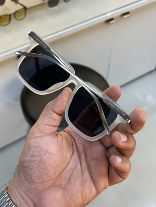Louis vuitton 58779 white silver