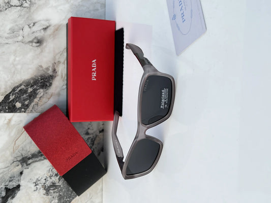 Prada_1319_grey