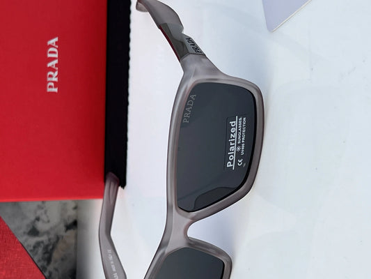 Prada_1319_grey