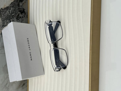 Marc_Jacobs_1117_transparent