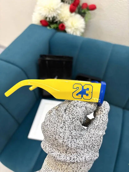 _Jorda_2109_yellow_blue