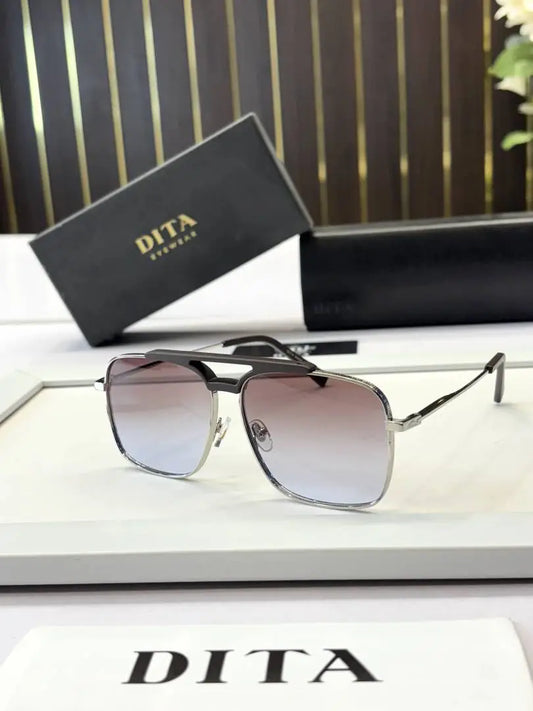 Dita_401_
