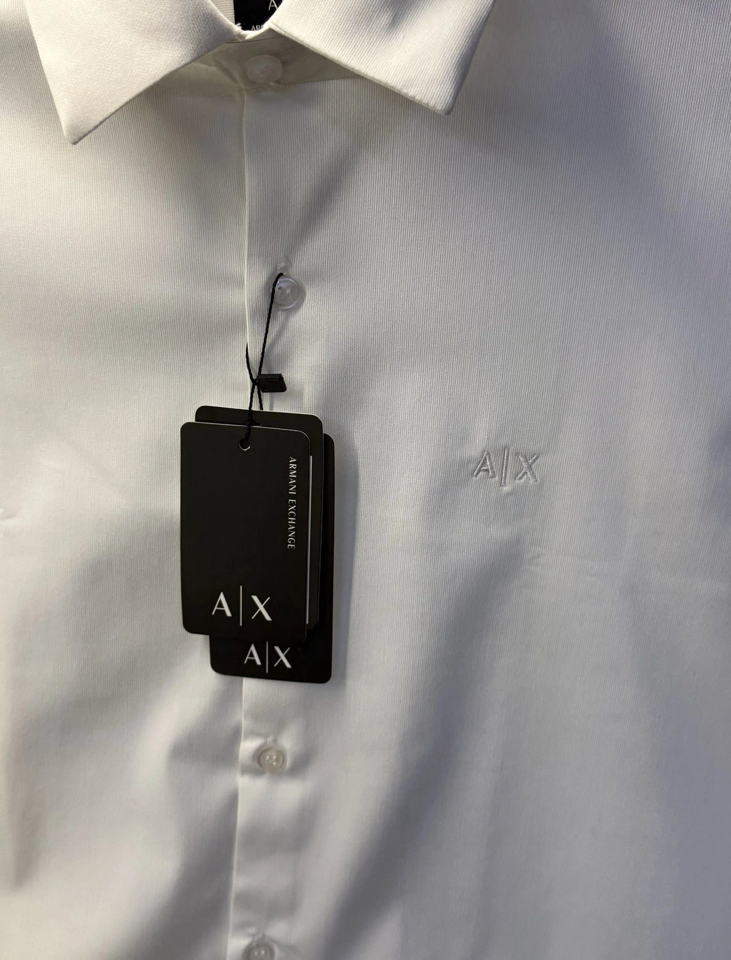 Arman i E-Xchang Logo Shirt Store article (White)