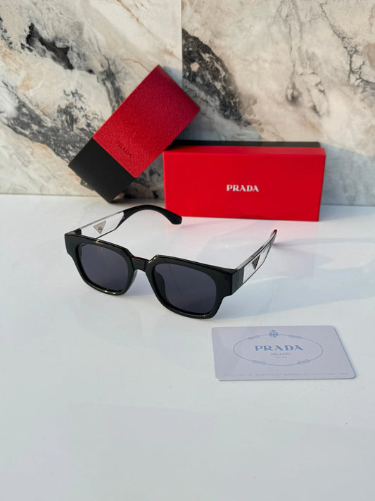 Prad_ 2330_black
