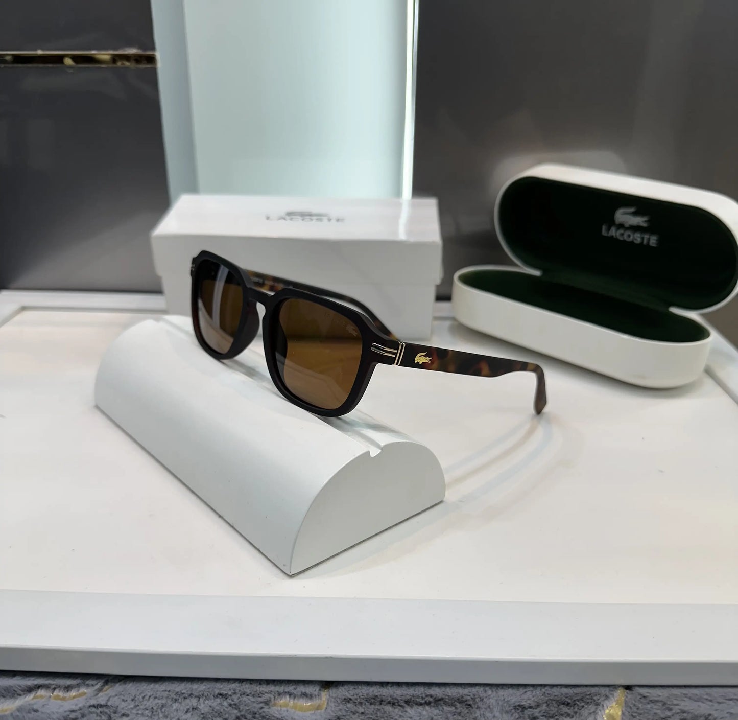 Lacost e Tiger Brown Premium Shades 6046