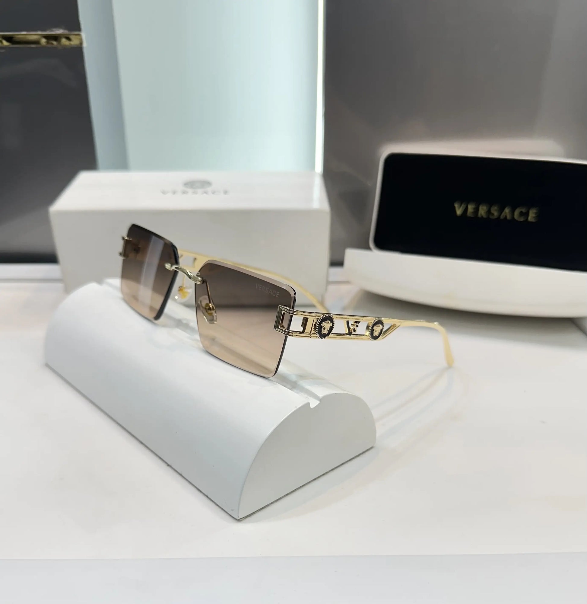 Versac e Gold Brown Metal Premium Shades 014