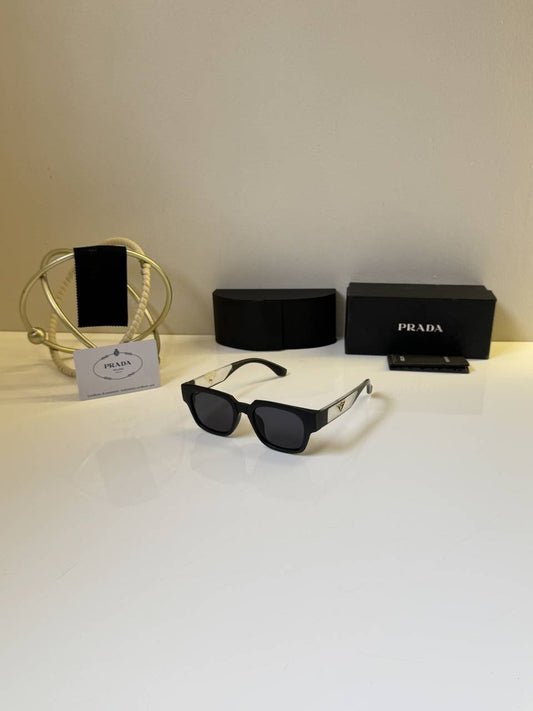 Prada_2330_White_Black