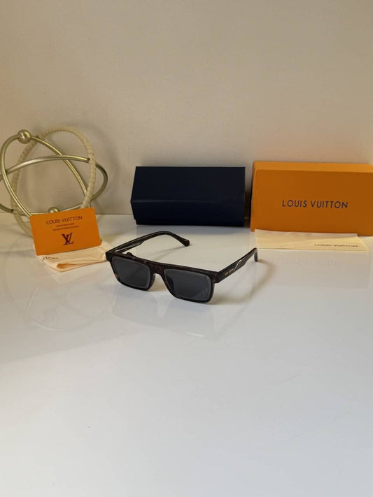 Louis_Vuitton_6002_tiger