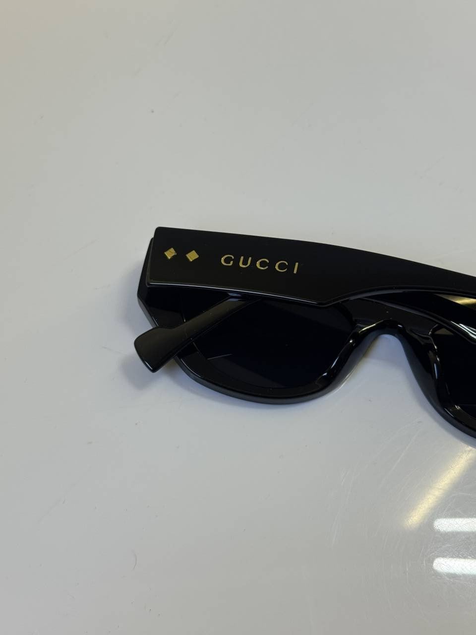 Gucci_1421_Black