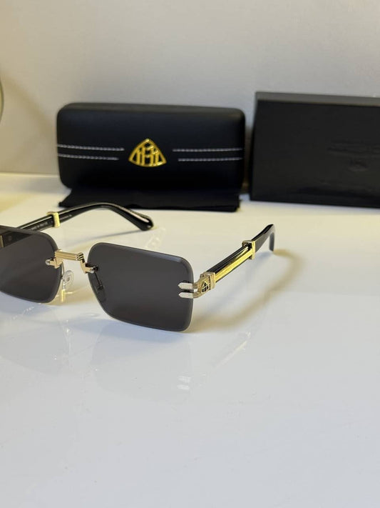 Maybach_2581_Gold_Black