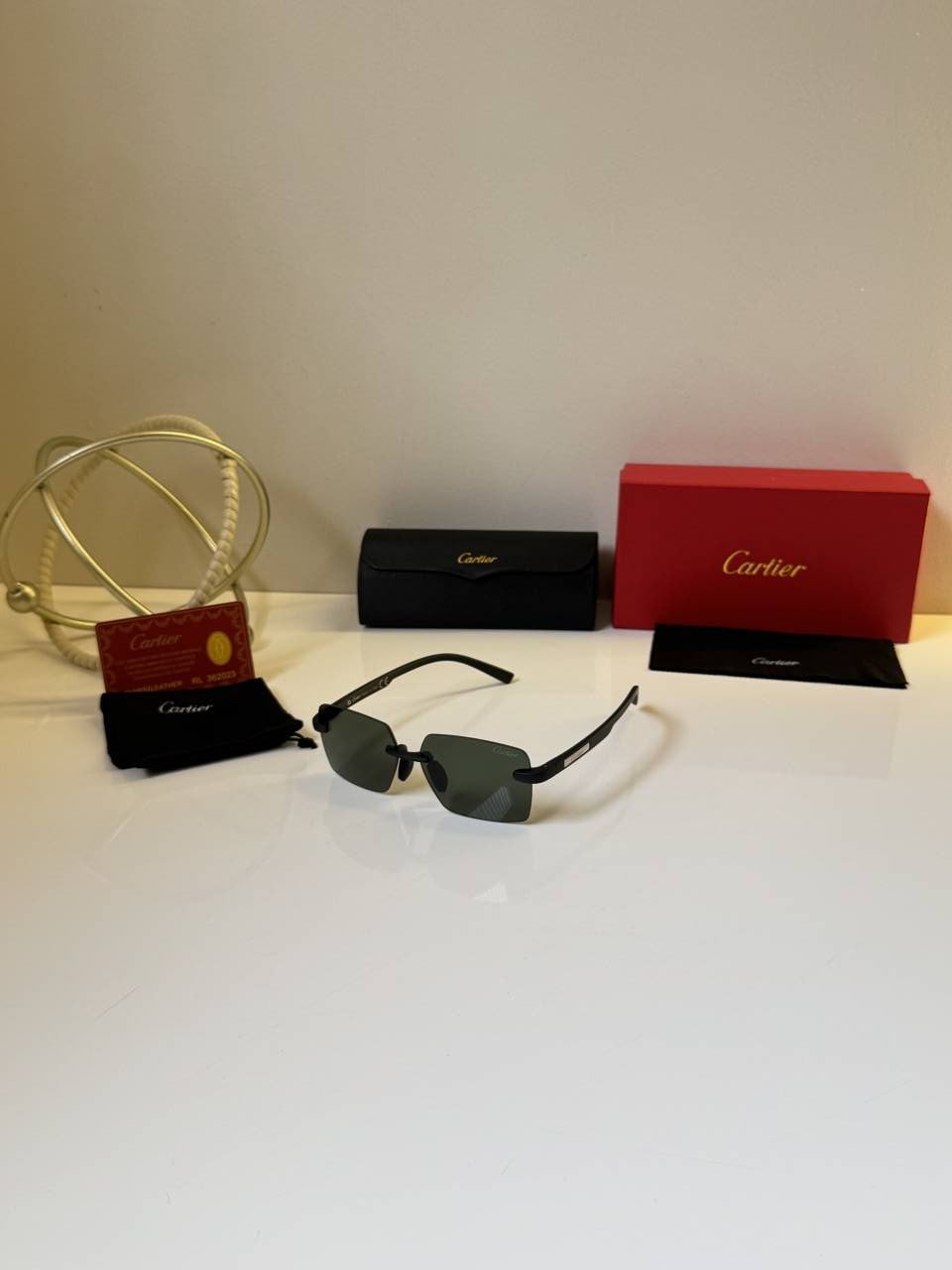 Cartier_62606_Black_Green