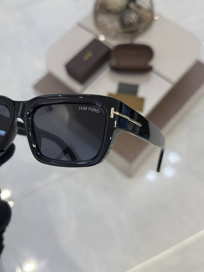 Tomford_262_Full_Black