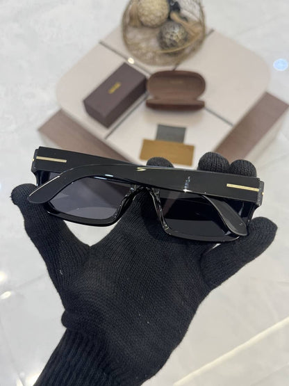 Tomford_262_Full_Black