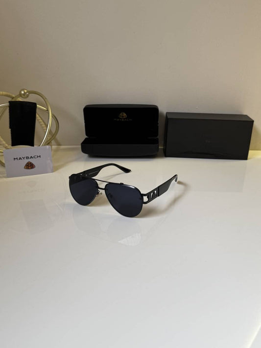 Maybach_23335_Black