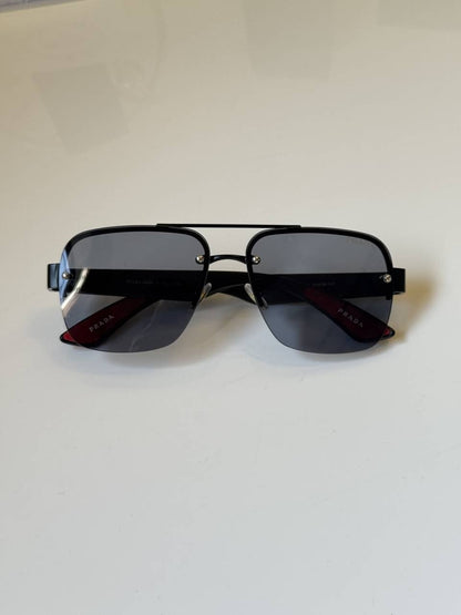 Prada_166_Black