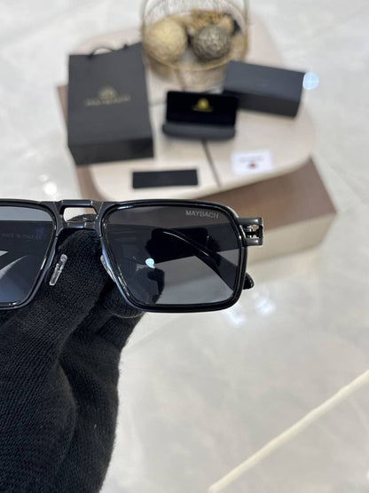 Maybach_7341_Black