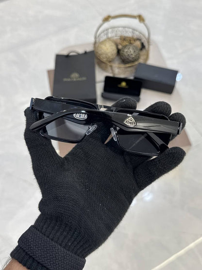 Maybach_7341_Black