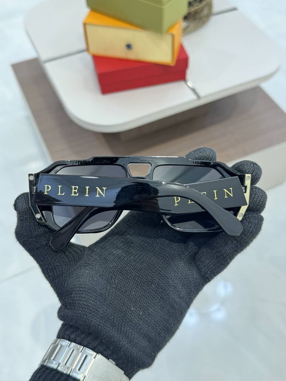 Plein_308_Glossy_Black