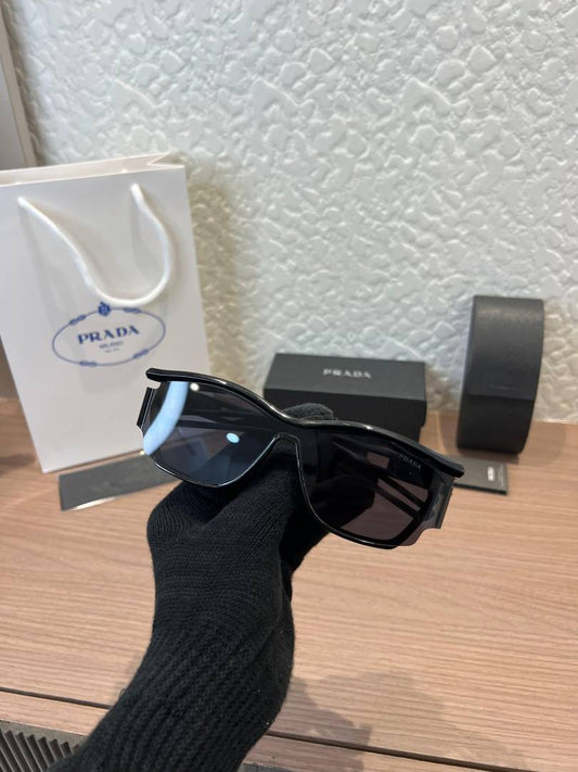 Prada_9024_Black