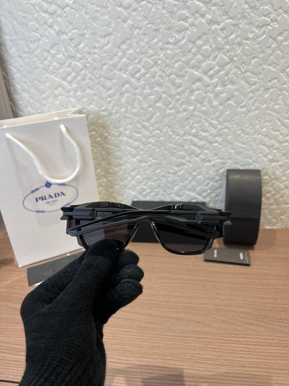 Prada_9024_Black