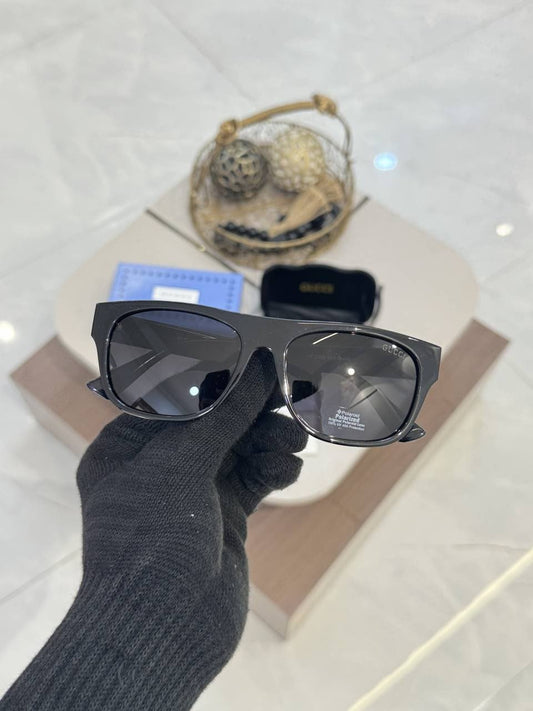 Gucci_2222_White_Black