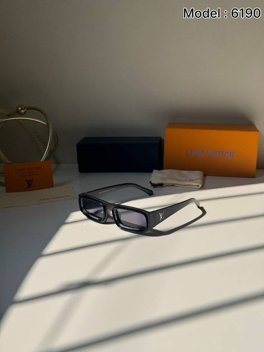 Louis_Vuitton_6190_Matt_Black