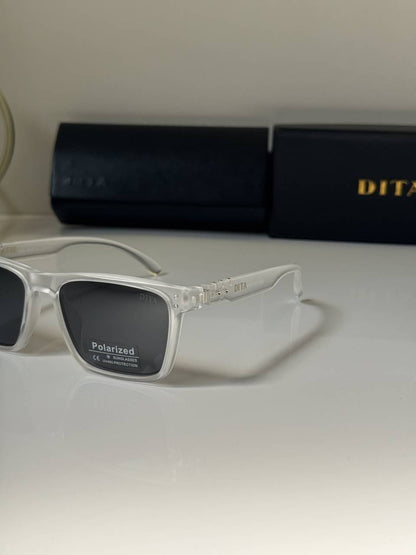 Dita_8968_Ice_Black