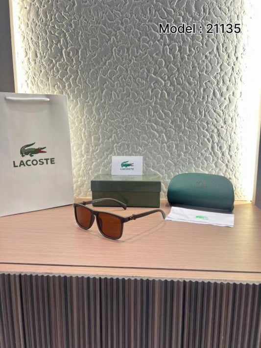 Lacoste_21135_Brown_Store_article