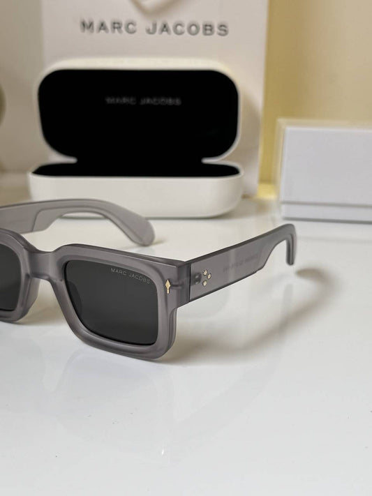 Marc_Jacobs_98098_Matt_Grey