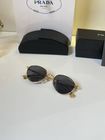 Pradda_3183_gold_black