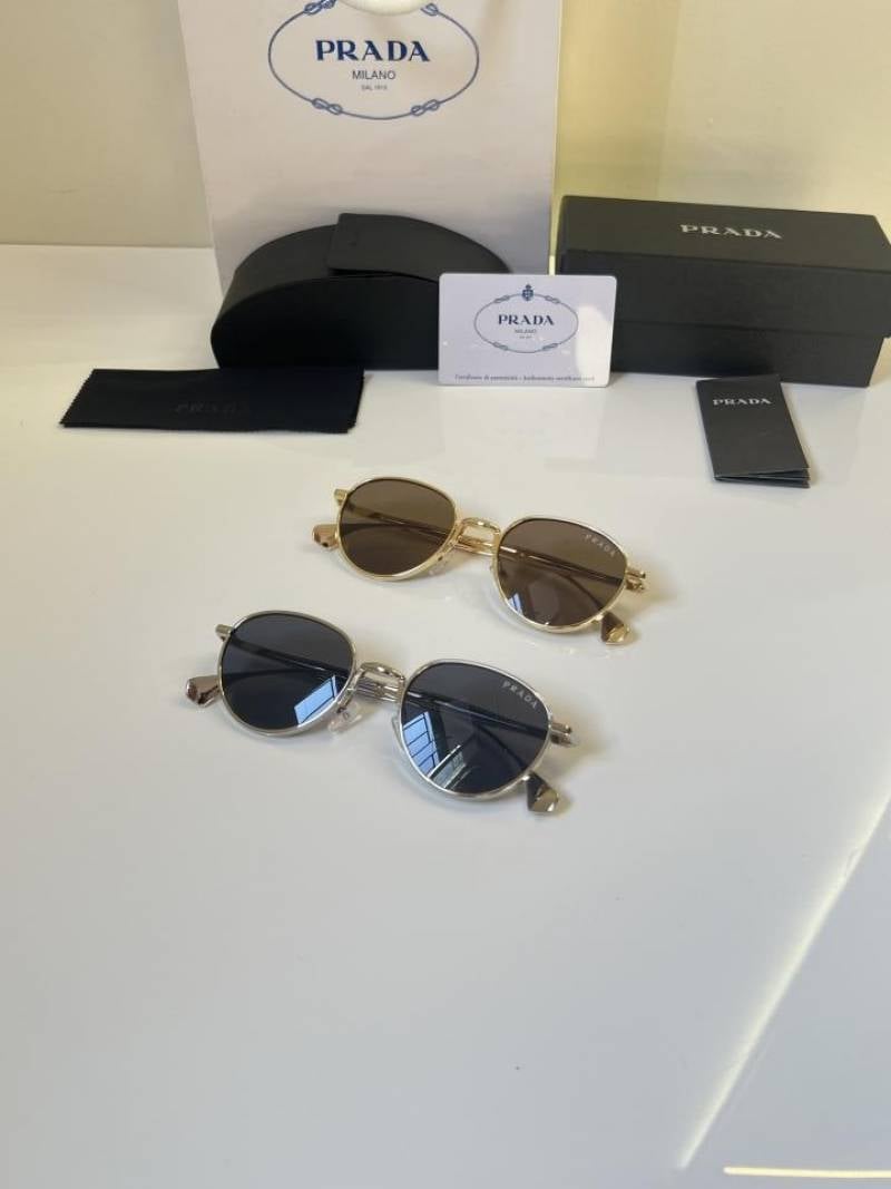 Pradda_3183_Silver_Black