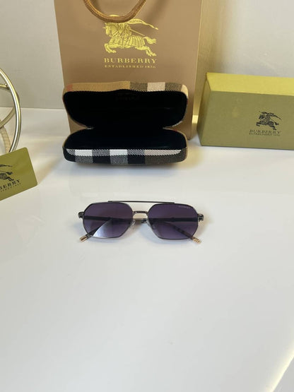 Burberrry_1042_purple_multi