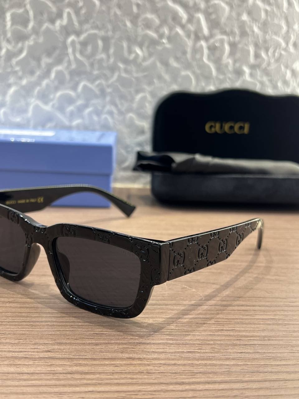 Guccci_2937_black