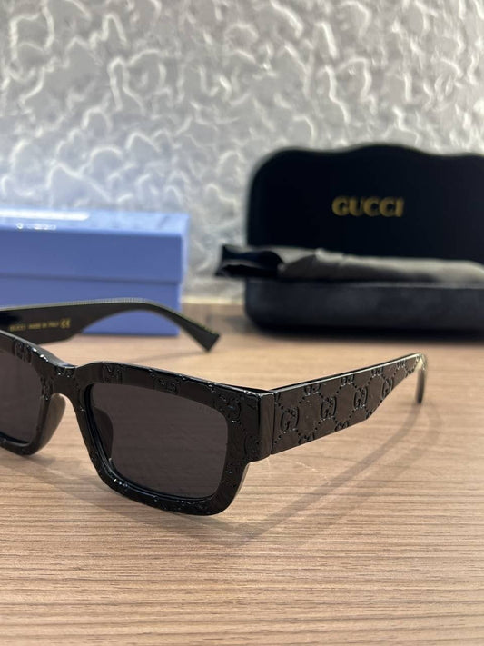 Guccci_2937_black