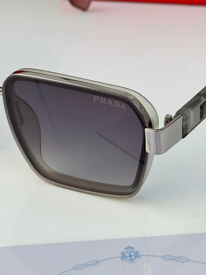 Prada_590_green