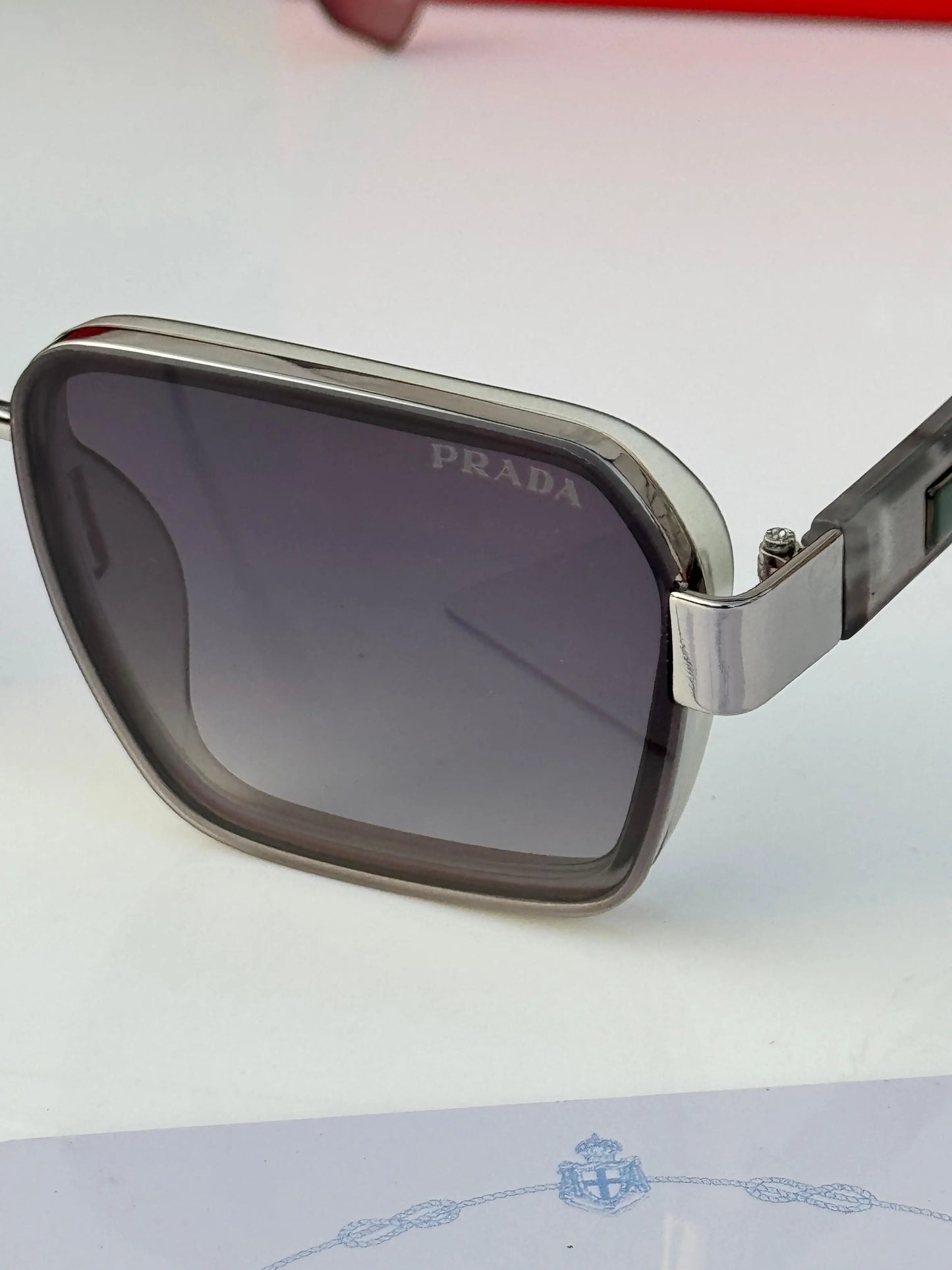Prada_590_green