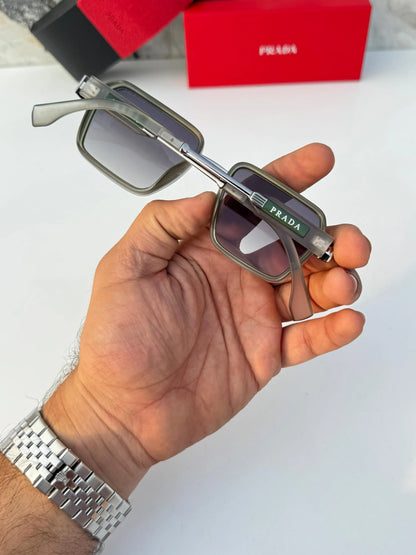 Prada_590_green