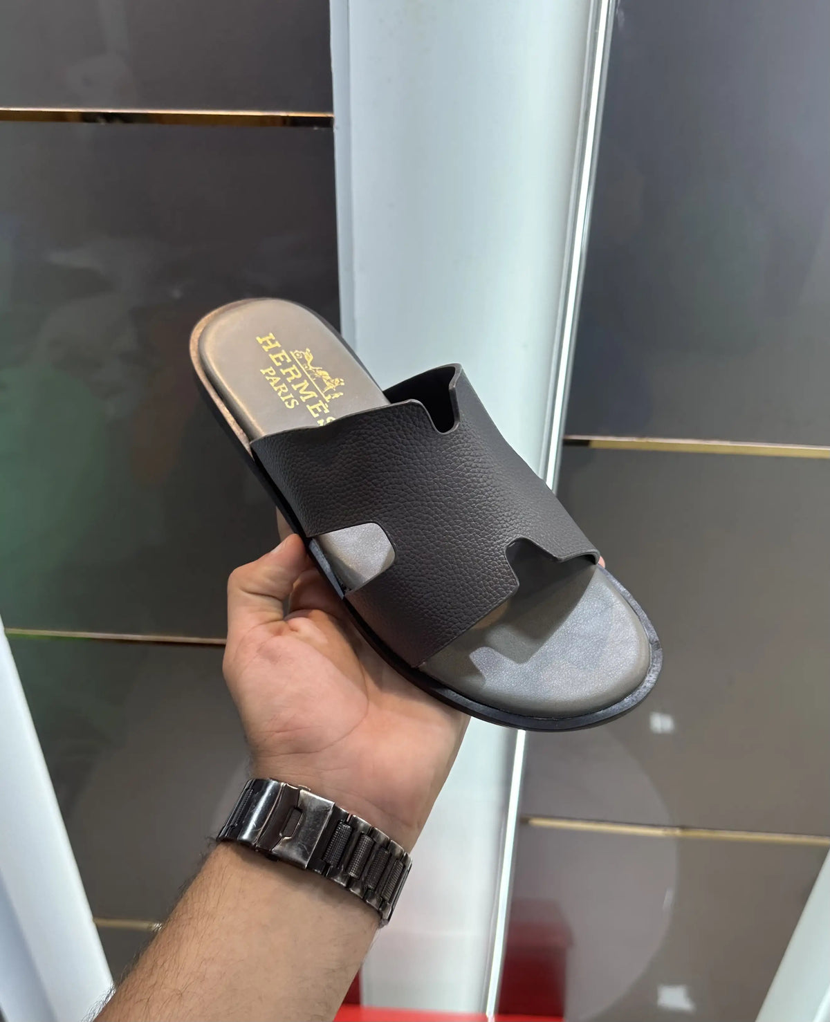 Herms_Grey Leather Slide For Men