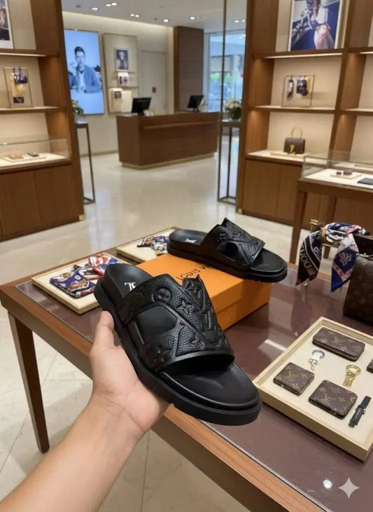 Louis_Vuitton Oasis Waterfront Mule All Black
